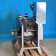 700.022 - Small electrical winch - 2,2 kWatt.